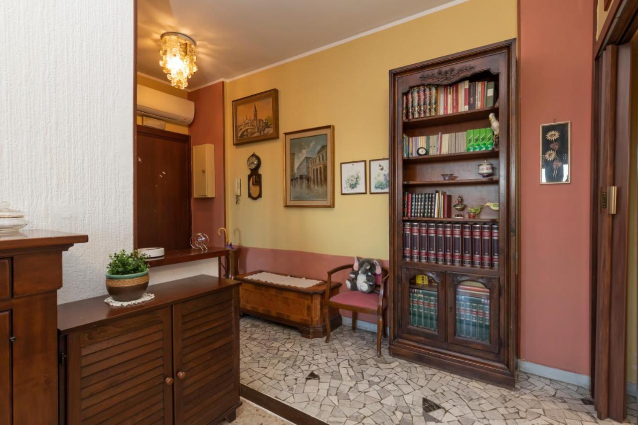 I Host Apartment - Ande 12 Milano Eksteriør bilde